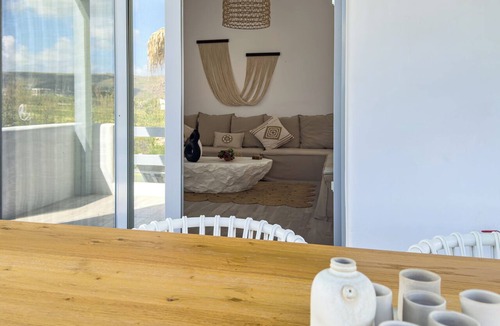 Kastraki Villa | Céline, Elegant House with Pool
