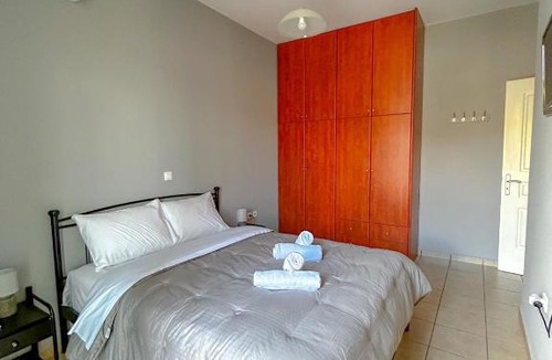Ermoupoli Apartment | CENTRAL APARTMENTs