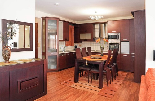 Grevena Apartment | Central Grevena Retreat with Mountain Views