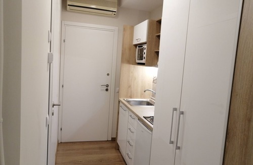 Veroia Apartment | Central Studio on Clock Square D1