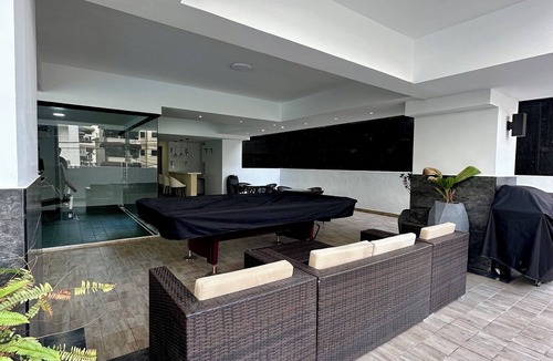 Evaristo Morales Apartment | Centrally located, 1 Bedroom + Studio in Evaristo Morales