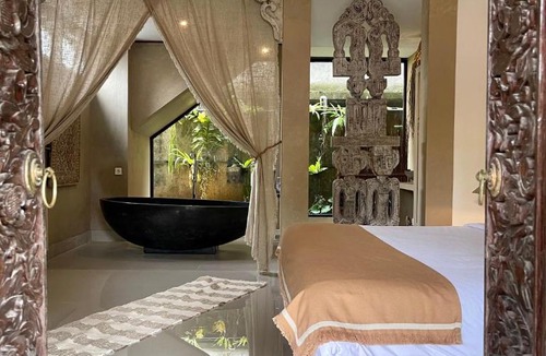 Ubud City-Centre Hotel | Chakra Living Ubud