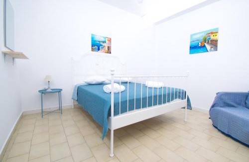 Ialyssos Apartment | CHAMBRE BLANCHE