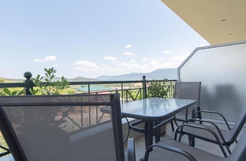 Oropos Apartment | Chamomile Apartment - Hellenic Apartments Avlona