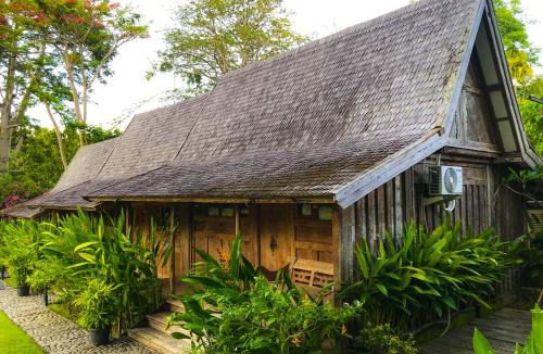 Jimbaran Bay Bed & Breakfast | Chanteak Bali - Teak House 3