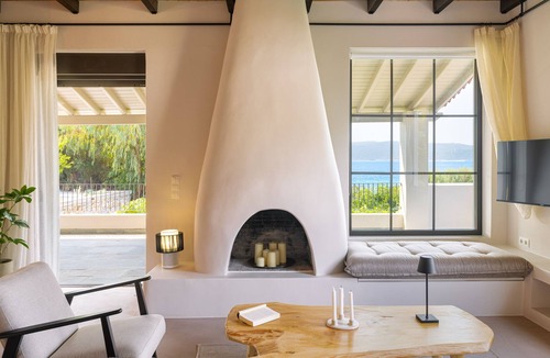 Poseidonio House | Chariclea Main House