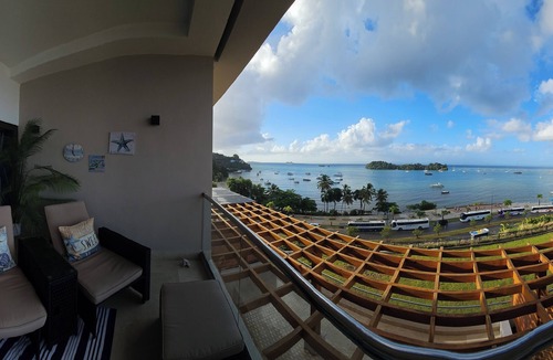 Barrio La Fortaleza Vieja Apartment | Charming 1-Suite apartment in gorgeous Samaná Bay with AC, WiFi, Infinity Pool