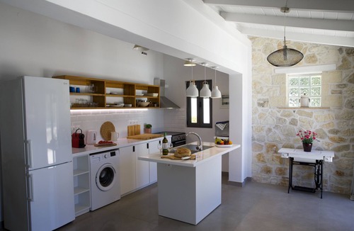 Makratika House | Charming 2-Bed Villa with Private Pool, Garden & Sunning Sunrise Views