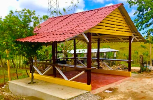 Cabrera Cabin | Charming 3-bedroom cabin with WiFi and AC in enchanting Rio San Juan