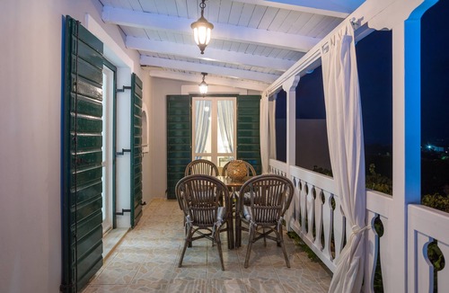 Varvara Cottage | Charming Cottage with Private Pool and magnificent sea views!
