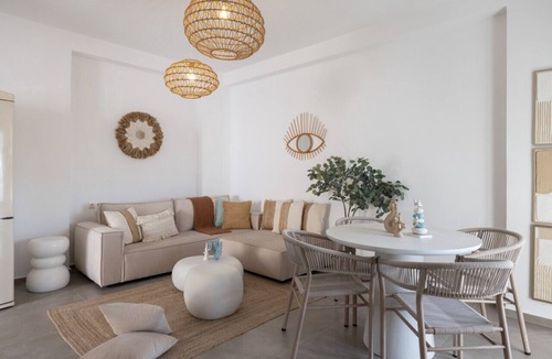 Pounta House | Charming House Near Pounda Beach & Kite Surfing Spot