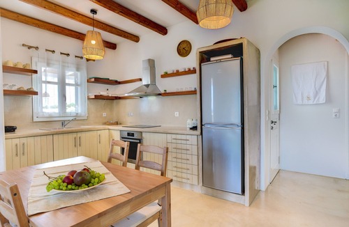 Logaras Villa | Charming little villa Elena with private pool and sea views!