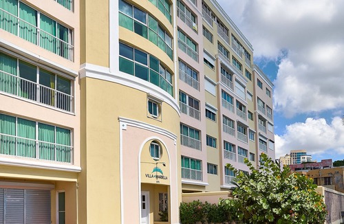 Ciudad Universitaria Apartment | Charming Paradise Loft Style Malecon Apartment 715A