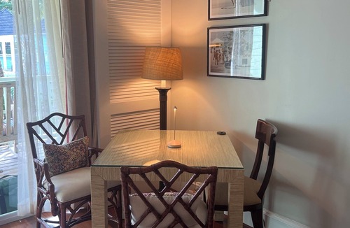 Dunmore Town Condo | Charming Suite with updated Living Room, king bed, WiFi, and a Fresh Water Pool.