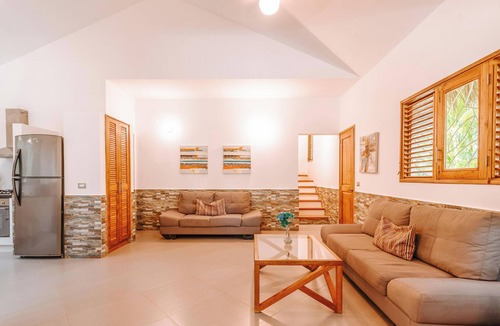La Iglesia Villa | Charming tropical house/Pool/200M beach-restaurants/Free-Wifi