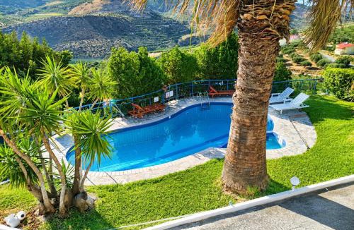 Archanes Villa | Charming Villa Maria