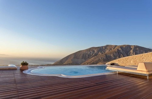 Santorini Villa | Chef included by Fantasia Villas: Villa Kamini