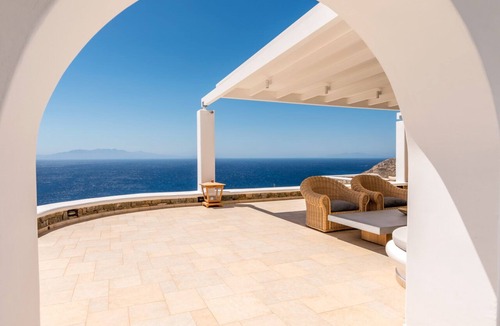 Elia House | Chef included by Fantasia Villas: Elia Villas 13 bedrooms