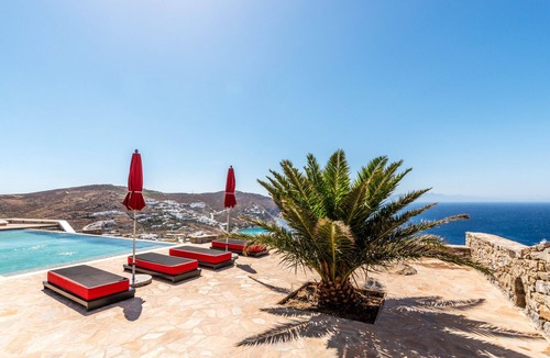 Elia House | Chef included by Fantasia Villas: Elia Villas 13 bedrooms