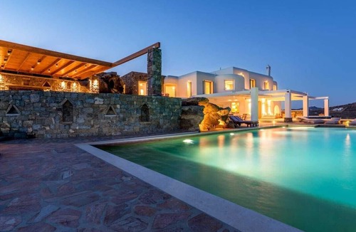 Elia Villa | Chef included by Fantasia Villas: Elia Villas 35 bedrooms