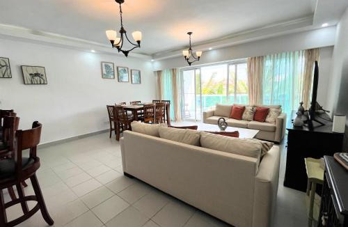 Playa Bibijagua Apartment | Chic Beach Apartment - 3 min to Beach