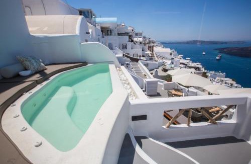 Firostefani Hotel | Chic Hotel Santorini
