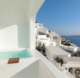 Firostefani Hotel | Chic Hotel Santorini