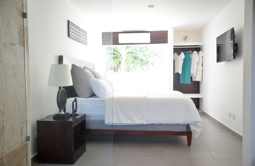 Villas Ana Maria Hotel | Chica-friendly luxury room with jacuzzi in central luxury residence