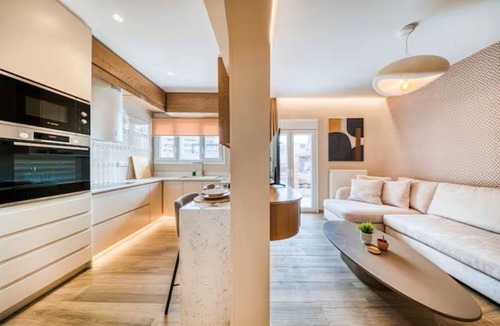 Chios Town Apartment | Chios Comfort Home D2