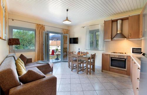Longos Apartment | Chrisoula