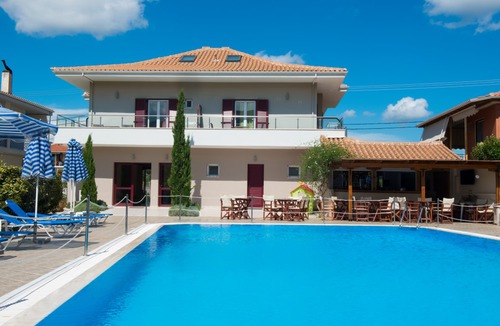 Lygia Hotel | Christina Studios