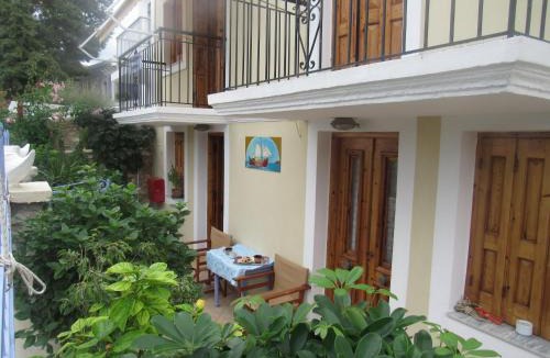 Symi Apartment | Chryssa Rooms