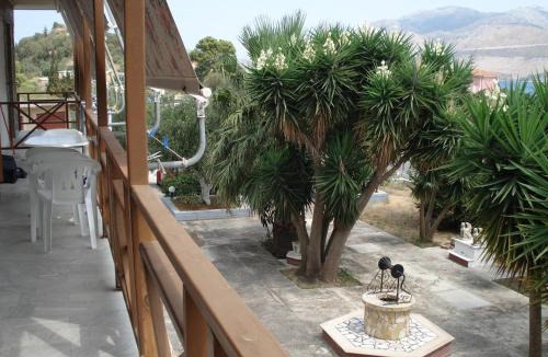 Lixouri Apartment | Circe Pansion