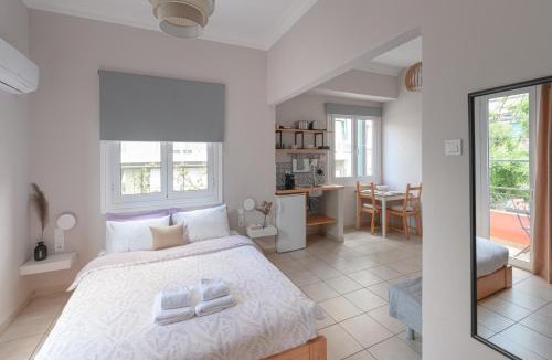 Petralona Hotel | Circle Inn