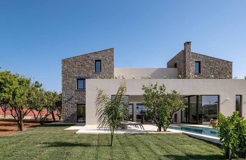 Skaleta Villa | Citrus Grove