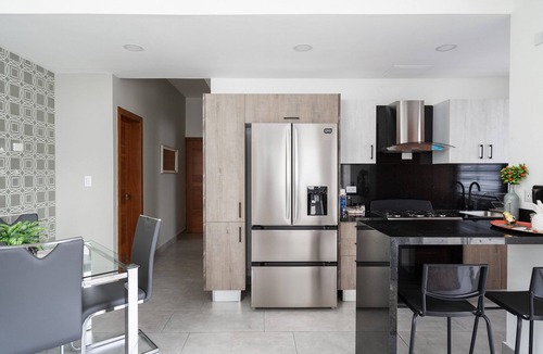Lope De Vega Condo | City Center Piantini W/Pool, WiFi By YellowKey
