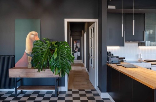 Kalamata House | City's Best-Kept Secret, Chic & Luxe Getaway