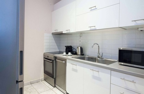 Mets Apartment | Classic Living 2 Bd Historic Apt near Kallimarmaro