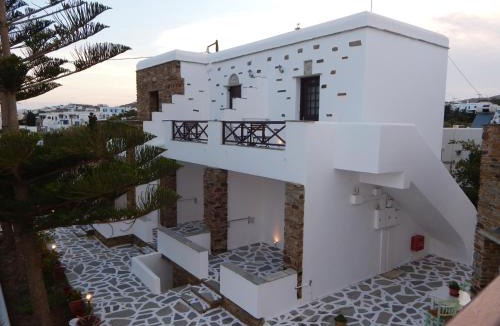 Agios Ioannis Apartment | Classic seaside apartment in Tinos