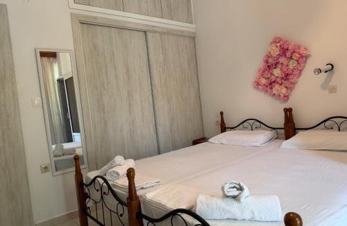 Archangelos House | Cleopatra's House Apartments