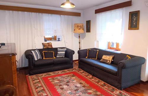 Trikolonoi House | Cleopatrahouse