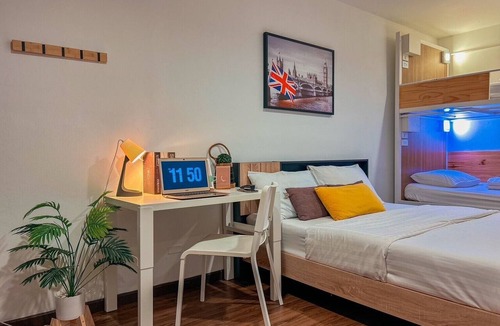 Asoke Hostel | Click Hostel