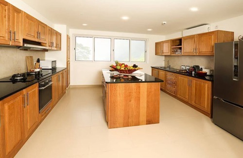 Zig Zag Ward House | CliffHanger Villas: 4-Bed Villa w/Private Pool