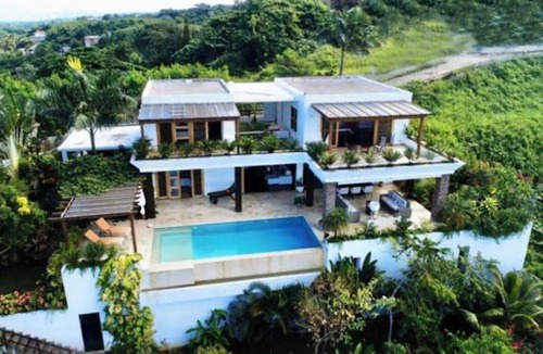 Las Terrenas Villa | Cliffside Villa with Infinity Pool Amazing Panoramic Views and close to Beaches.