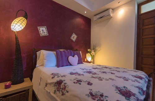 Zona Colonial House | Colonial Room Zone Room & Breakfast