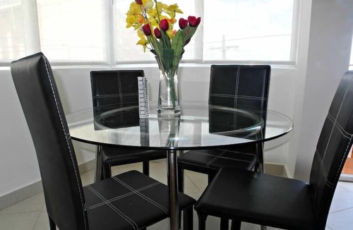 San Anton Apartment | Colonial Zone 1BR Apt @Plaza España, bright &clean