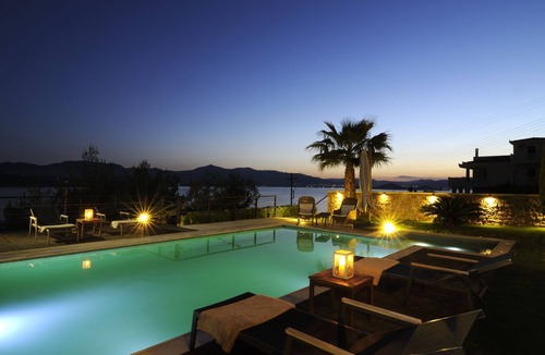 Theologos Villa | Comfort at Theologos,Malesina,pool,view,90min from Athens.For demanding guests!