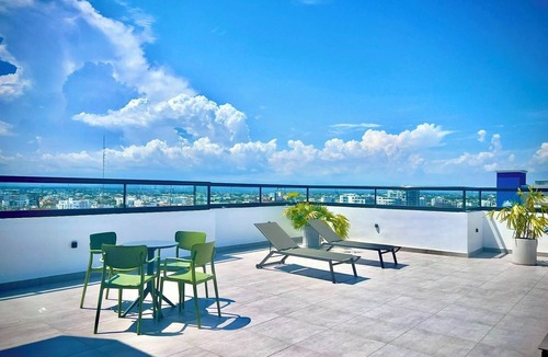 Bella Vista Apartment | Comfort & luxury 2-bedroom Apartment HIGH FLOOR withPOOL/WIFI/GYM with 2Parking