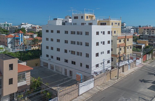 Corales del Sur Apartment | Comfort Studio With Full Kitchenette Free High Speed Wirelss & wired Internet