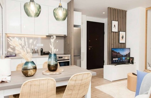 Athens City Centre Apartment | Comfortable 2 Bd Apt near Sintagma Square